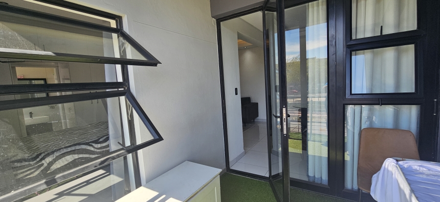 2 Bedroom Property for Sale in Table View Western Cape